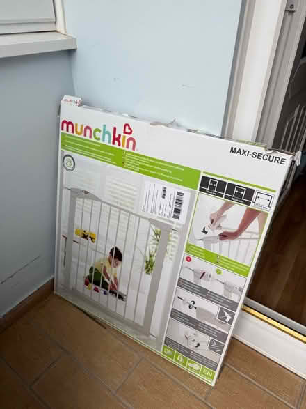Photo of free Baby gate 76-82cm width (New Malden KT3) #2