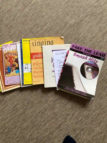Photo of free Singing/voice books (London NW8) #3