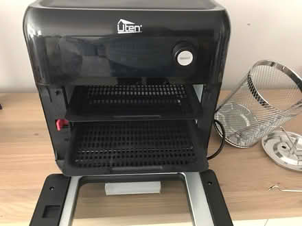 Photo of free Air Fryer (Farington PR25) #2