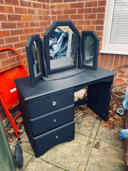 Photo of free Dressing Table (Loughborough LE11) #1