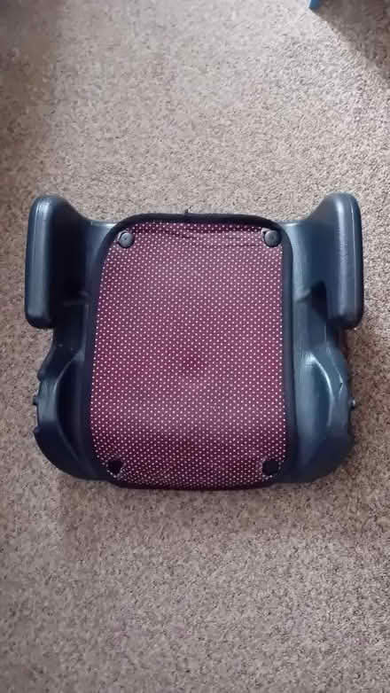 Photo of free Car booster seat and height chart (BD7) #1