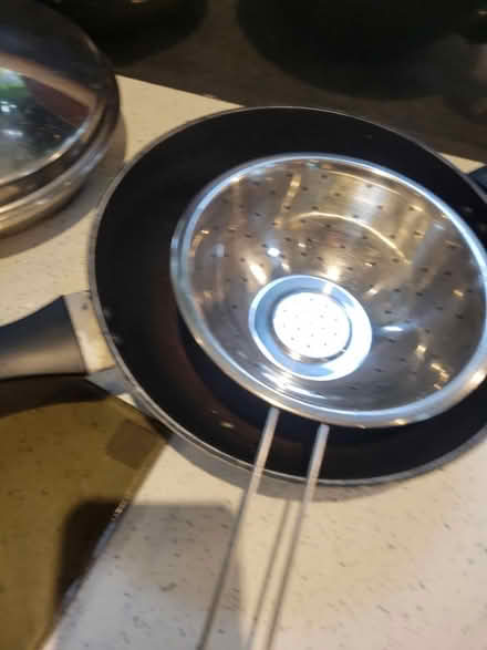 Photo of free pans, Wok, glass sq for worktop (Heath Grove, Buxton) #4