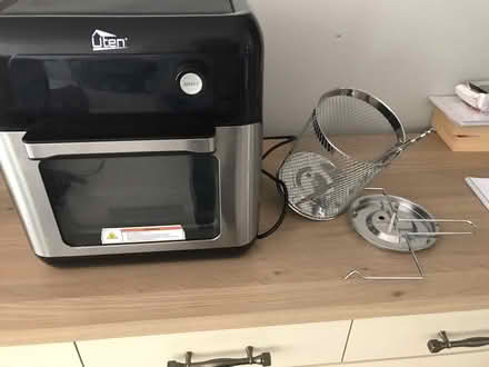 Photo of free Air Fryer (Farington PR25) #3