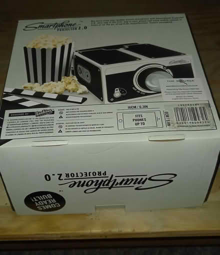 Photo of free Smartphone Projector 2.0 (Bristol BS32) #2