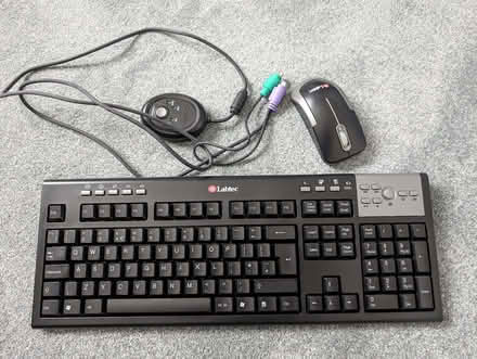 Photo of free Wireless Keyboard and mouse (Snettisham PE31) #2