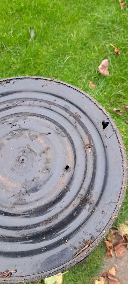 Photo of free Dustbin (Poolbrook WR14) #2