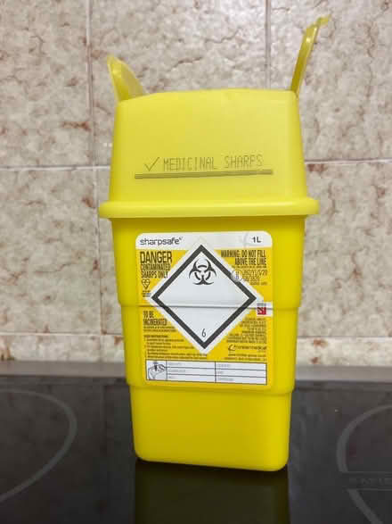 Photo of free sharps container (Lawford CO11) #1