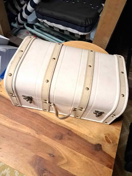Photo of free Small decorative chest/case (NG4 Netherfield) #1