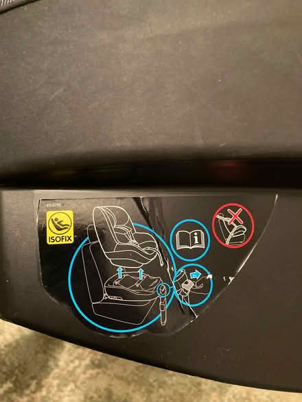 Photo of free Maxi-Cosi Pearl 2 way car seat (Netherton) #4