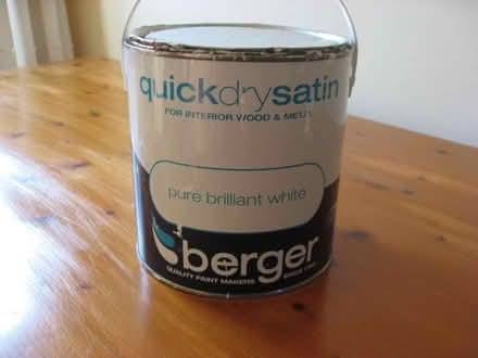 Photo of free White paint for indoor woodwork or metal (IP5) #1