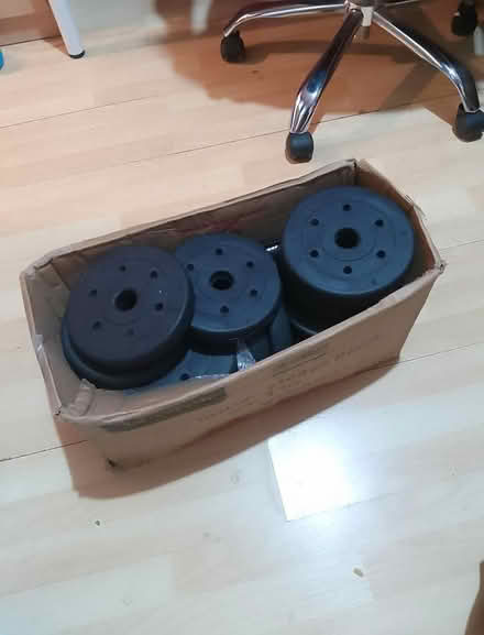 Photo of free Brand new unused dumbbell kit (N165dx) #2