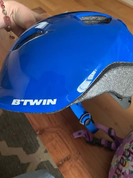 Photo of free Kids bike Helmet (Welwyn Garden city) #2