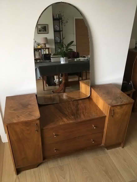 Photo of free Austinsuite dressing table (Harwell OX11) #1