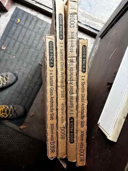 Photo of free Painted MDF kitchen cabinet doors (Monkland HR6) #2