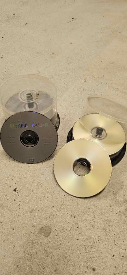 Photo of free Writable DVDs (PO19) #1