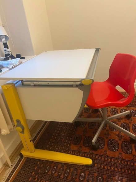 Photo of free MOLL evolutive desk (Olympia W14) #1