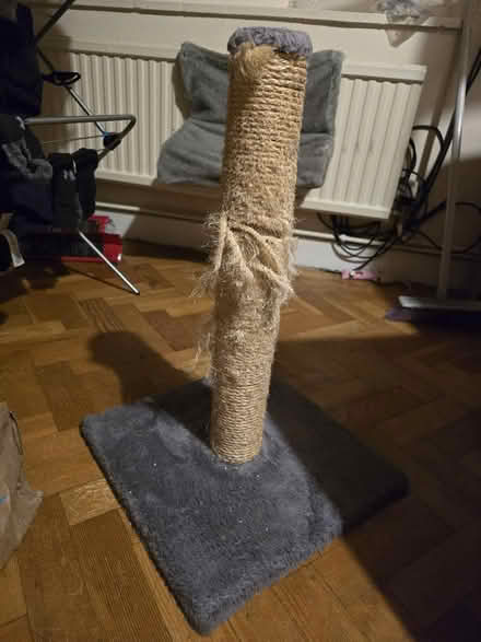 Photo of free Cat Scratch Post (Finchley Central) #1
