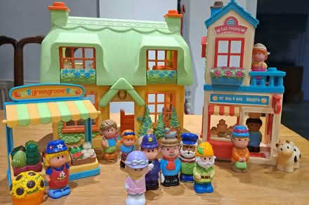 Photo of free Happyland buildings and people (Welwyn Garden City AL8) #1