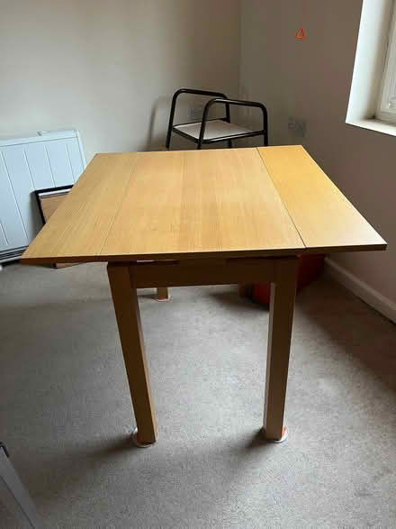 Photo of free Extendable dining table (Goldenacre EH3) #3