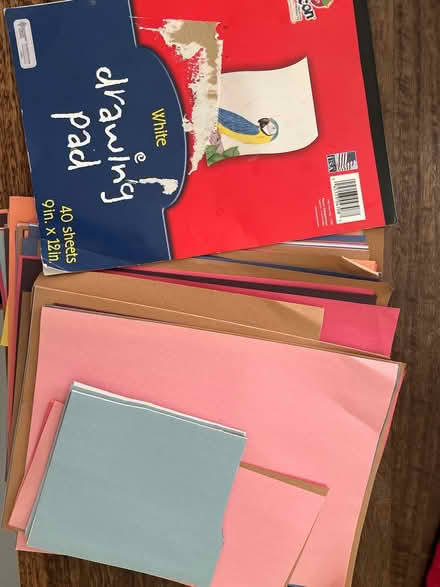 Photo of free Construction Paper & Drawing Pad (Bowmanville (Damen & Foster)) #1