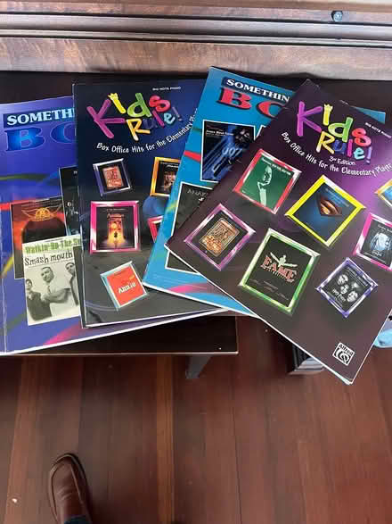 Photo of free Piano music/lesson books for kids (Larkspur) #2