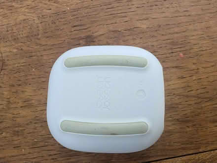 Photo of free Soap dish, toothbrush holder and sink tidy (Woodley RG5) #4