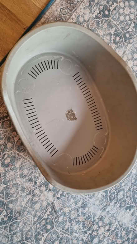 Photo of free Dog bed (Charlton Kings GL52) #1