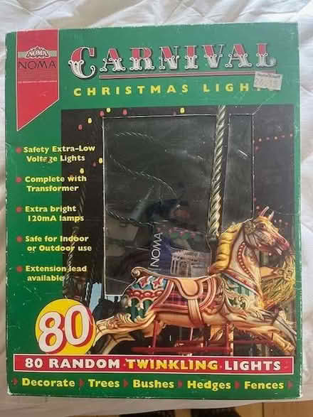 Photo of free Twinkling Christmas Tree Lights (Leathley LS21) #1