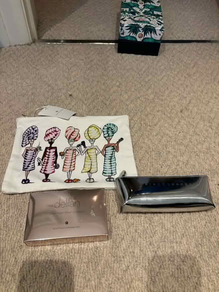 Photo of free 2 x cosmetics bags & brush set (Chiswick, W4) #1