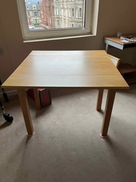 Photo of free Extendable dining table (Goldenacre EH3) #4