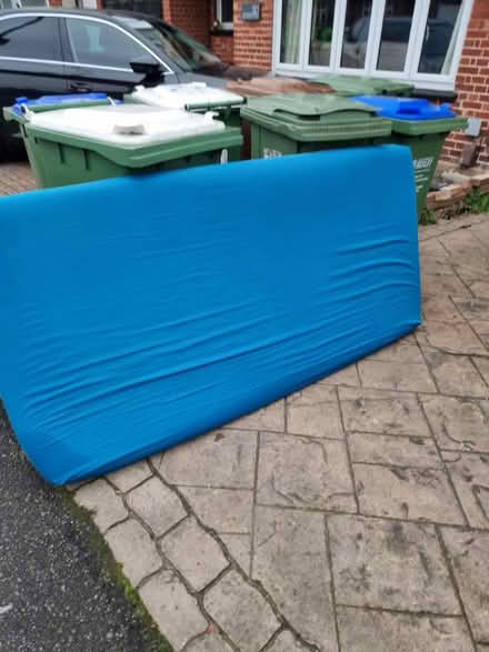 Photo of free Single mattress (DA7 4) #1