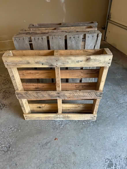 Photo of free pallets (Near 159th and Quivera) #4