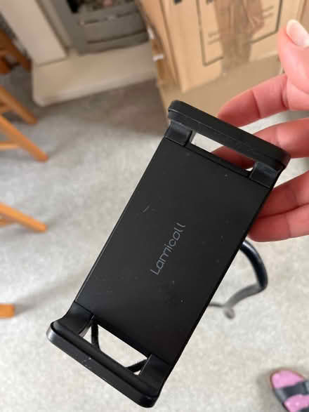 Photo of free I pad bracket (SE19) #1