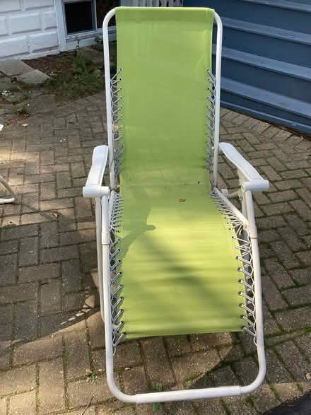 Photo of free 2 outdoor lounge chairs (Lake Cook and Rte 41) #3