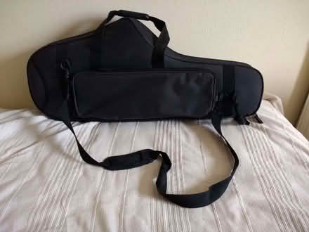 Photo of free Tenor sax gig bag (Chesham HP5) #2