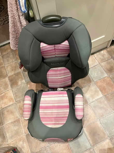 Photo of free Graco child car seat (Lindfield RH16) #2