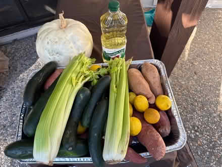 Photo of free Veggies and more (94022) #1