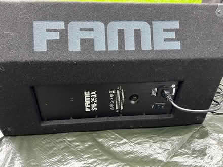 Photo of free Fame SM-250 powered PA speaker (Blaby, Leicestershire LE8) #4