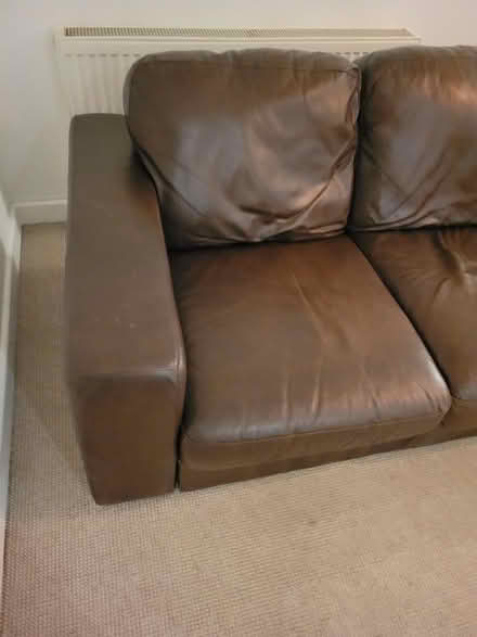 Photo of free 3 seater sofa, Like new, Brown (SK17 9H, Heath Grove, Buxton) #3