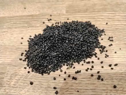 Photo of free aquarium gravel (Hala LA1) #2