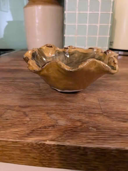 Photo of free Small hand made bowl (Brentford TW80NP) #1