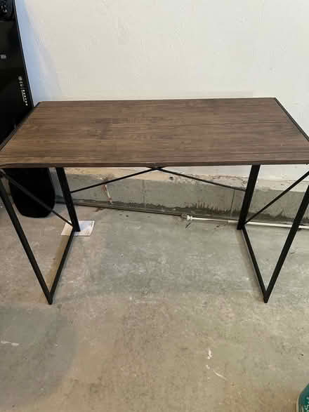 Photo of free desk (Clinton MA) #2
