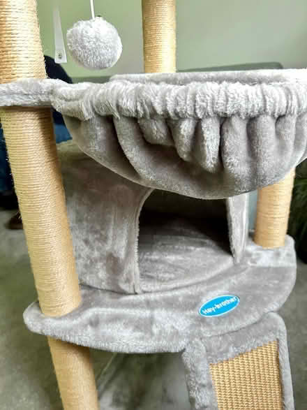 Photo of free Cat tower (Stapleford NG9) #3