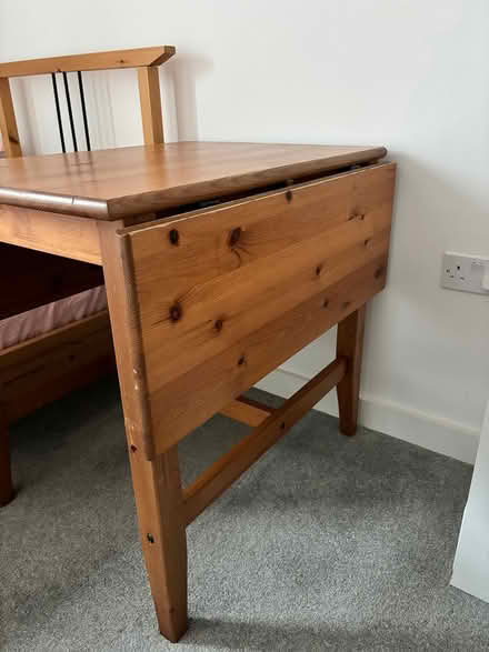 Photo of free Extendable dining table (Holloway OX4) #1