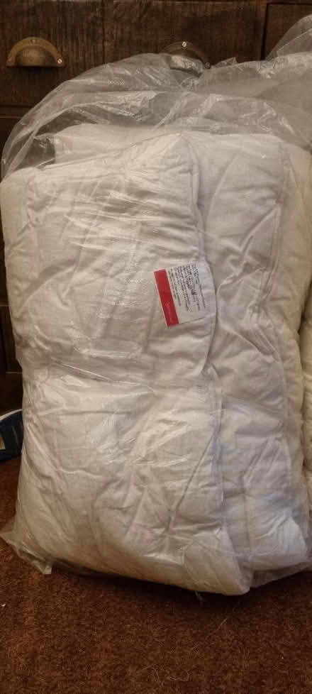 Photo of free Single duvet 10.5 tog John Lewis (Kennington OX1) #2