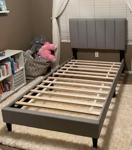 Photo of free Twin XL new (Del Ray, Alexandria) #1