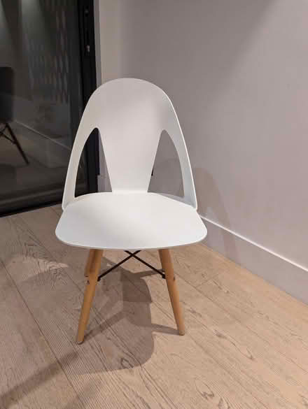Photo of free Cultfurniture White chair (Clapham SW11) #1