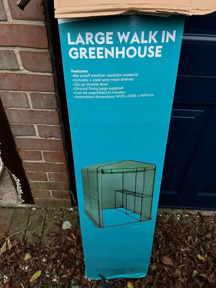 Photo of free Walk in greenhouse (Fobbing SS17) #1