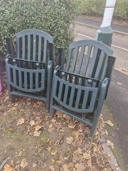 Photo of free 2 garden recyning chairs (B29) #1