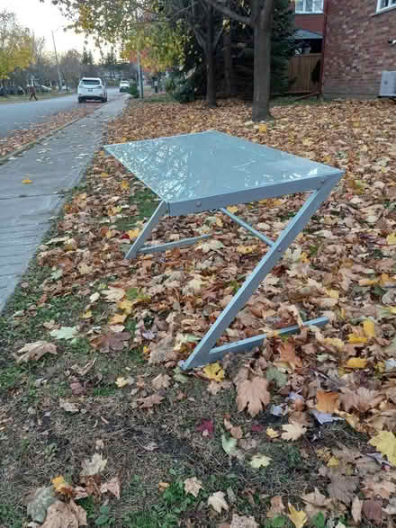 Photo of free Curb Alert: Furniture (Near Mlacak Arena) #4